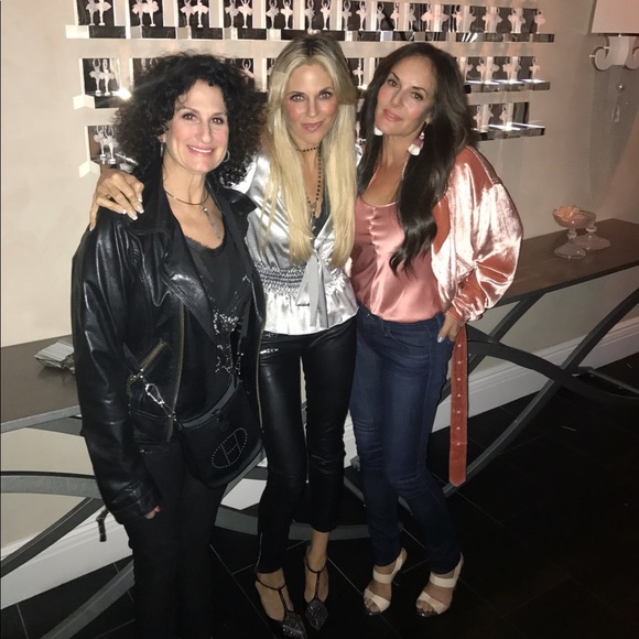 Meet your Posher, Heidi - Picture 4 of 8